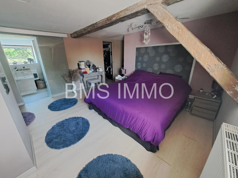 Maison - 208 m² - 7 pièces