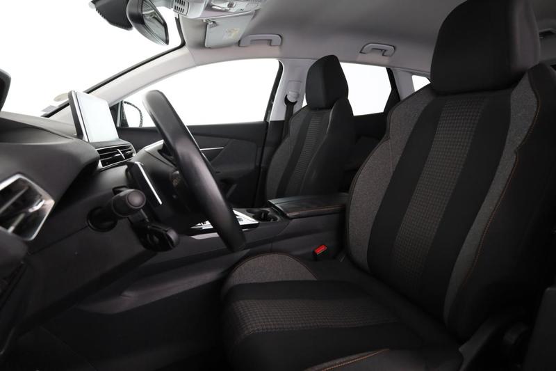 Peugeot 3008 1.5 Blue-HDi Active Business Eat8 130 ch