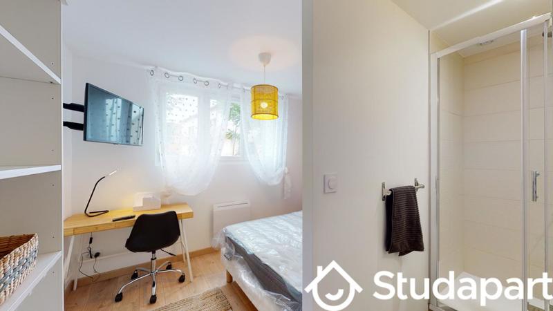 Chambre - 12 m² - 1 pièce