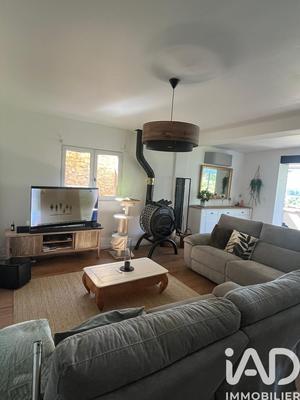 Maison - 265 m² - 13 pièces