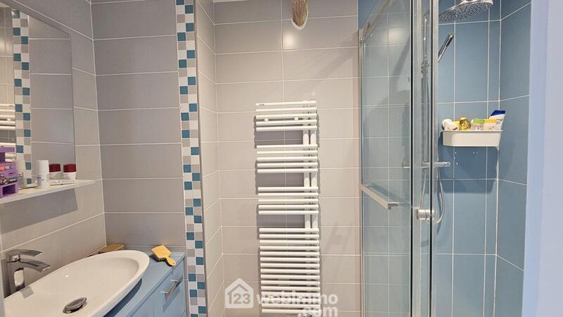 Maison - 190 m² - 6 pièces