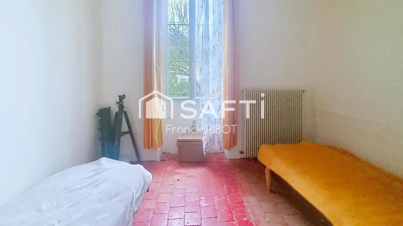 Maison - 159 m² - 7 pièces