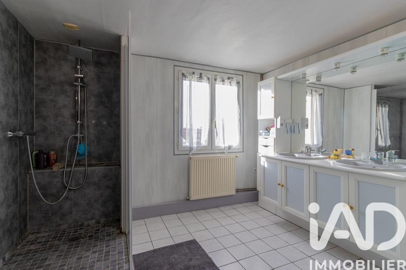 Maison - 132 m² - 7 pièces