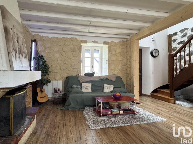 Maison - 90 m² - 4 pièces