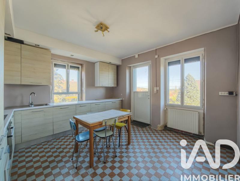 Maison de village - 151 m² - 9 pièces