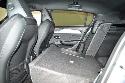 Peugeot 308 III 1.2 Puretech 130 Eat8 Gt