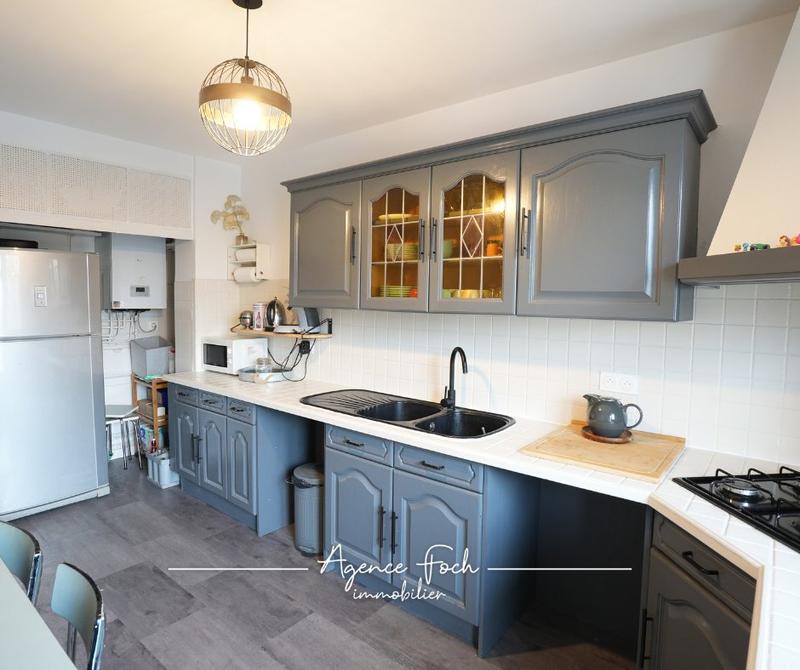 Appartement - 82 m² - 4 pièces