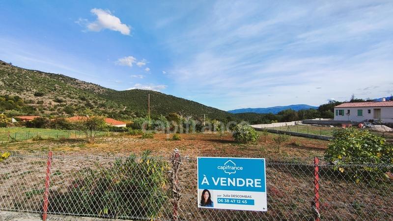 Terrain constructible - 1 000 m²