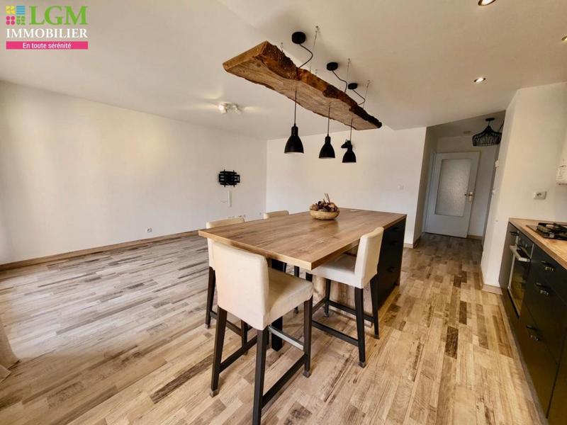 Appartement - 65 m² - 2 pièces