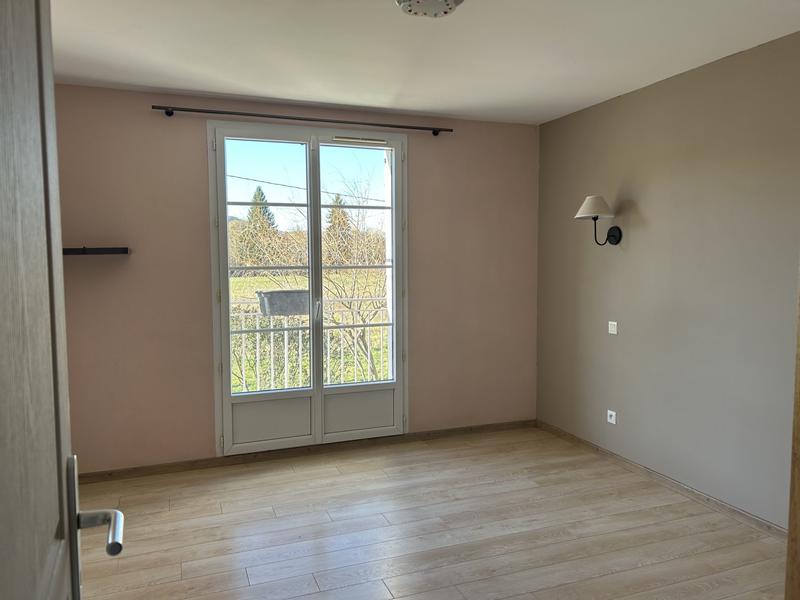 Maison traditionnelle - 123 m² - 6 pièces