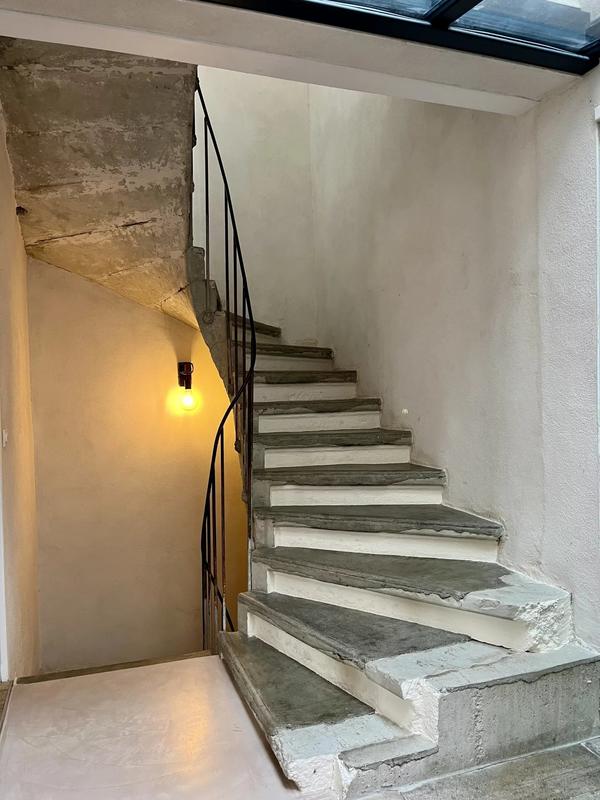 Appartement - 141 m² - 6 pièces