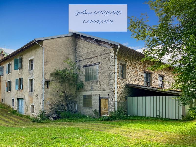 Propriété - 409 m² - 10 pièces