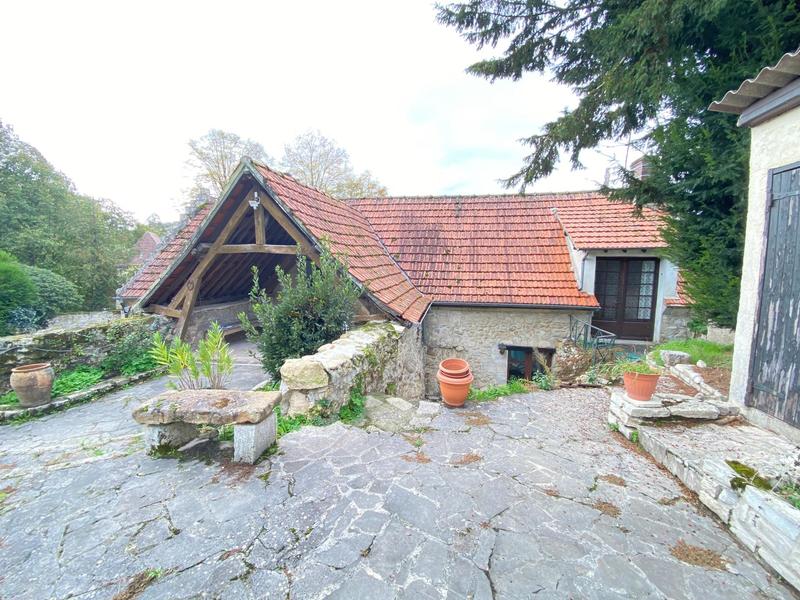 Maison - 138 m² - 5 pièces