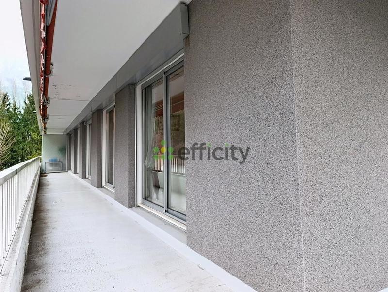 Appartement - 140 m² - 6 pièces