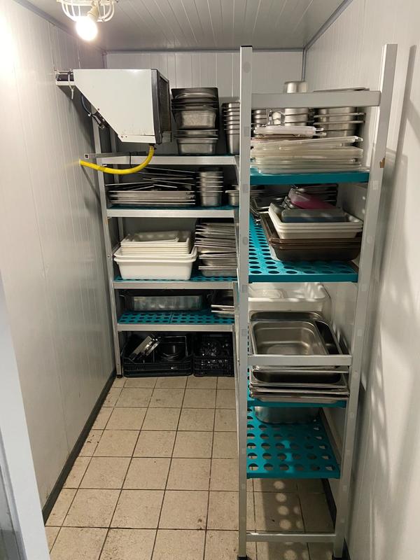 Local commercial - 685 m²