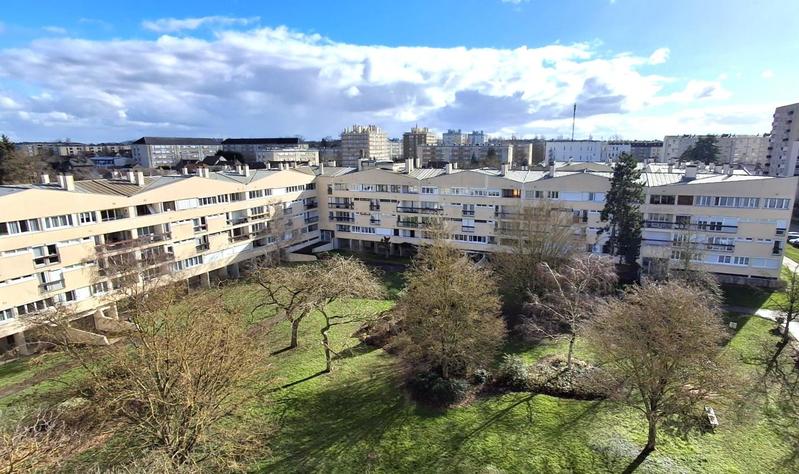 Appartement - 67 m² - 3 pièces