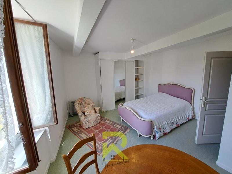 Maison de village - 177 m² - 7 pièces