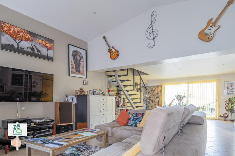 Maison - 160 m² - 5 pièces