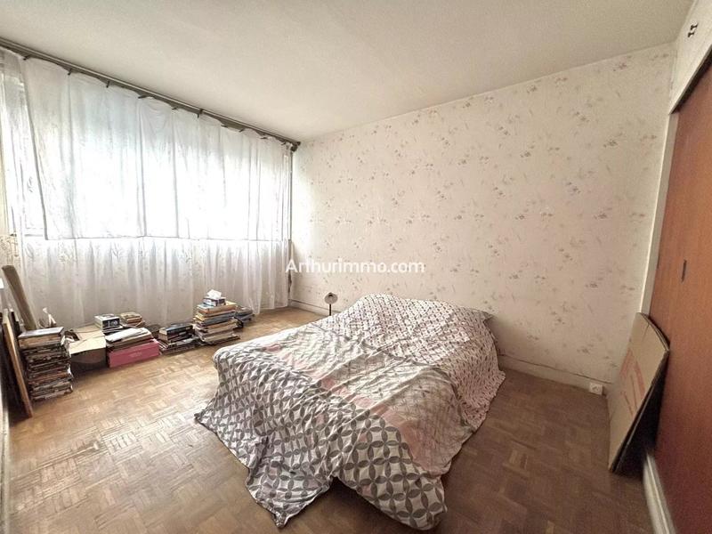 Appartement - 85 m² - 5 pièces