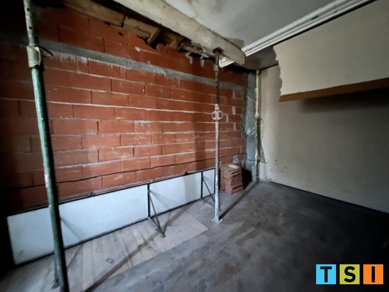 Maison - 610 m² - 12 pièces