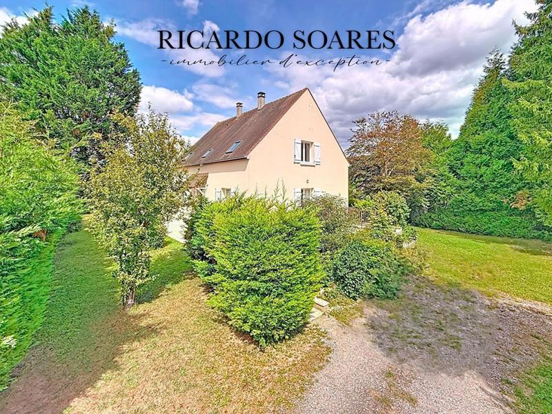 Maison - 200 m² - 7 pièces