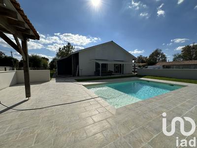 Maison - 213 m² - 7 pièces