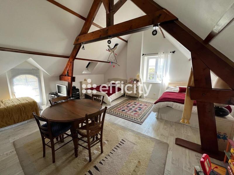 Longère - 250 m² - 8 pièces