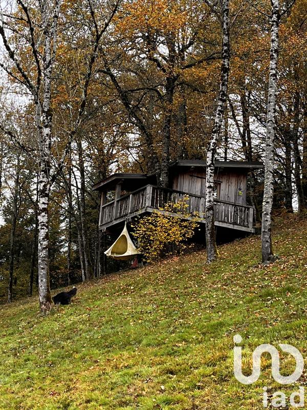 Maison - 200 m² - 10 pièces