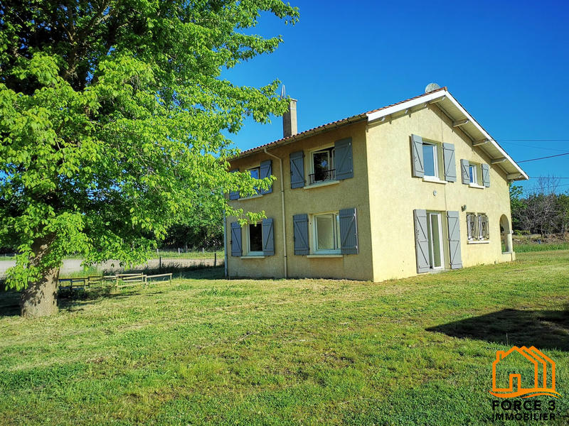 Maison - 139 m² - 6 pièces