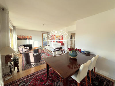 Appartement - 87 m² - 4 pièces