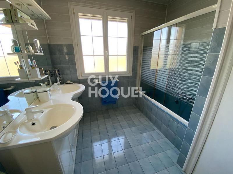 Maison - 121 m² - 4 pièces