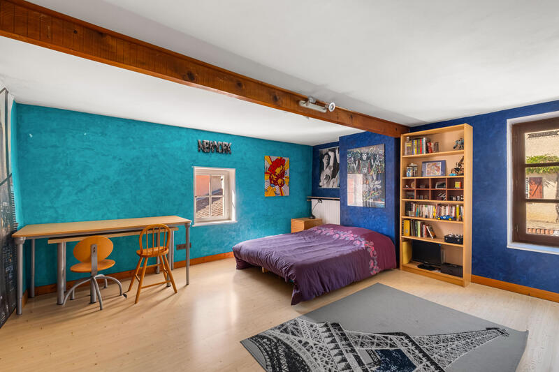 Maison - 190 m² - 7 pièces