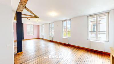 Appartement - 110 m² - 4 pièces