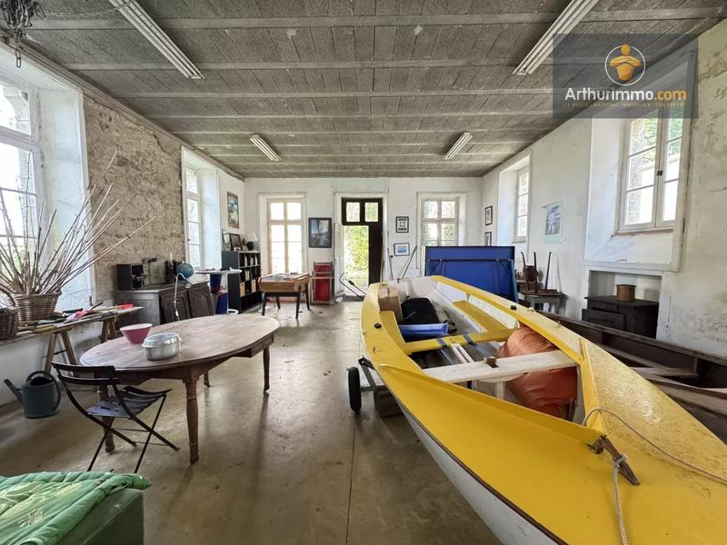 Hôtel particulier - 300 m² - 13 pièces