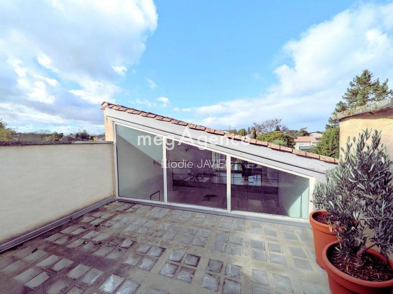 Maison - 140 m² - 4 pièces