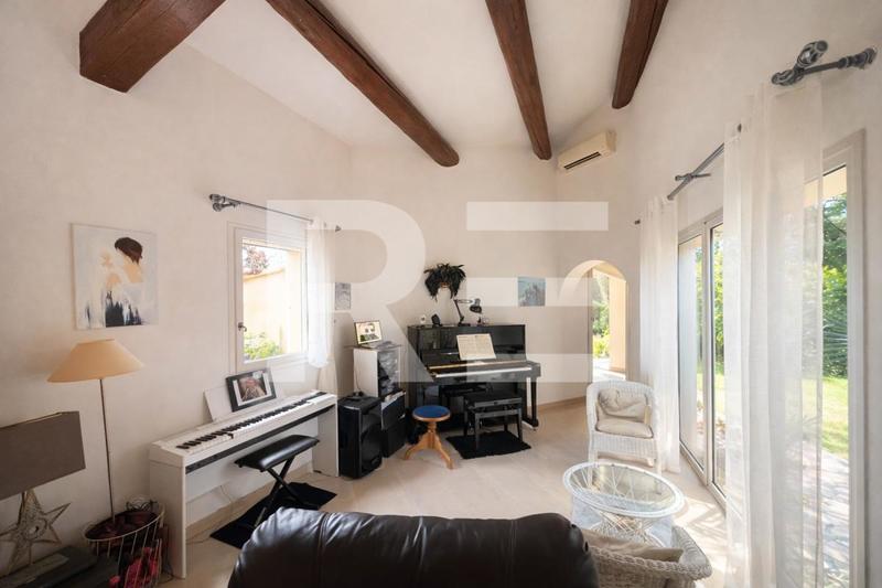 Maison de campagne - 180 m² - 6 pièces