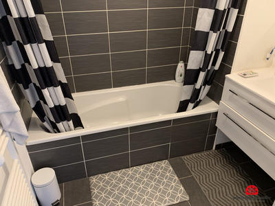 Appartement - 79 m² - 4 pièces