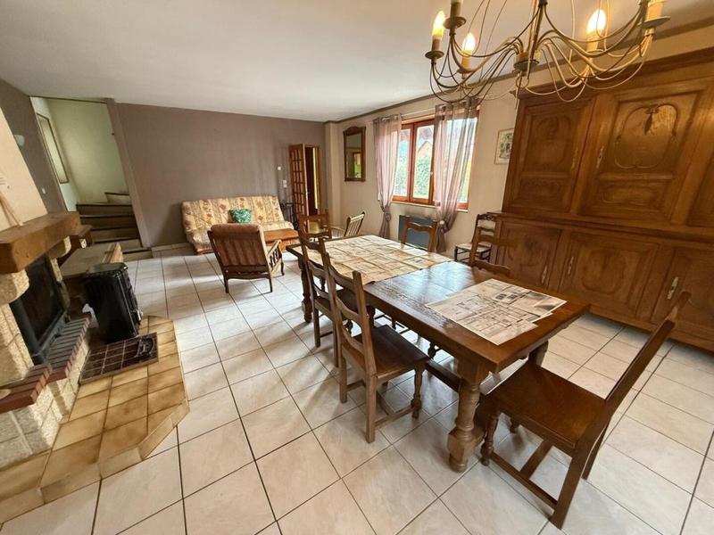 Maison - 190 m² - 7 pièces