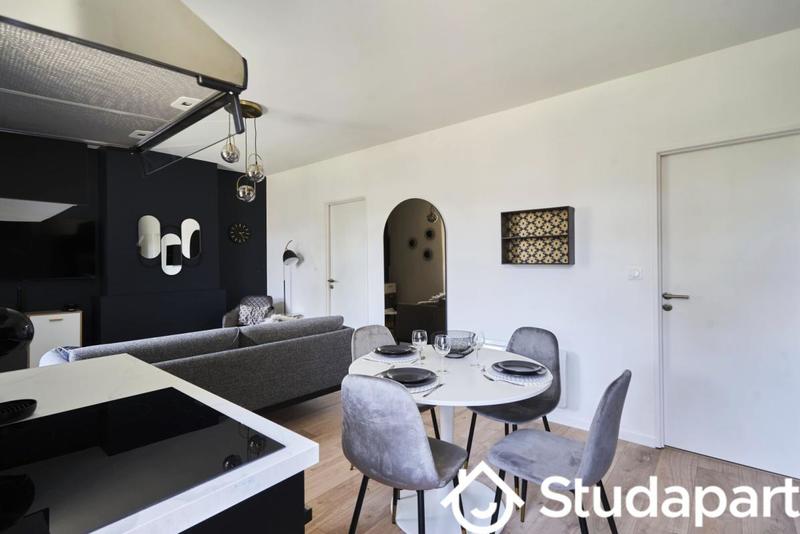 Chambre - 62 m² - 1 pièce