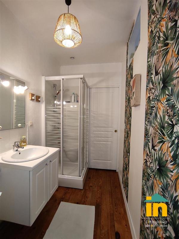 Maison de ville - 132 m² - 6 pièces