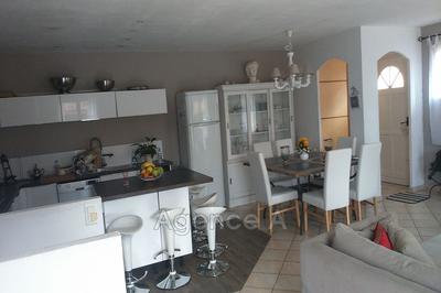 Villa - 140 m² - 5 pièces