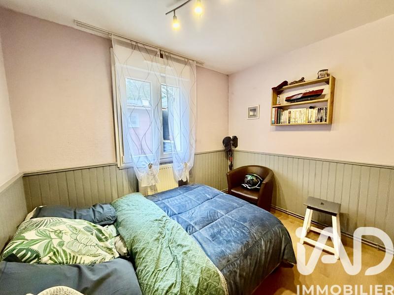 Maison - 89 m² - 6 pièces