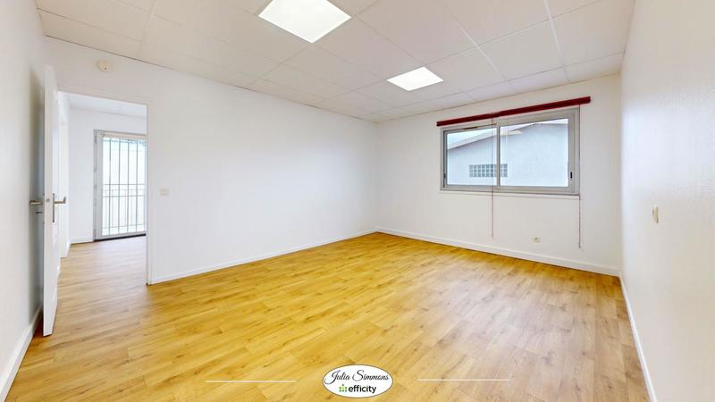 Bureau - 58 m² - 4 pièces