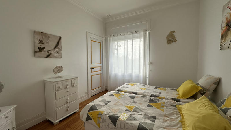 Maison bourgeoise - 500 m² - 10 pièces