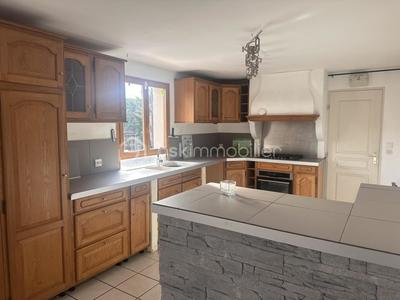 Maison - 105 m² - 6 pièces