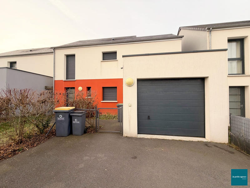 Maison contemporaine - 82 m² - 4 pièces