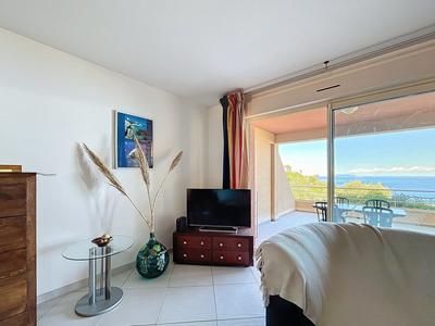 Appartement - 84 m² - 3 pièces