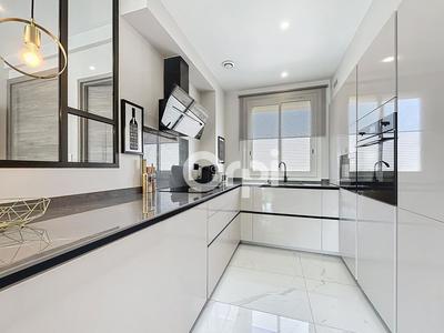 Appartement - 56 m² - 3 pièces