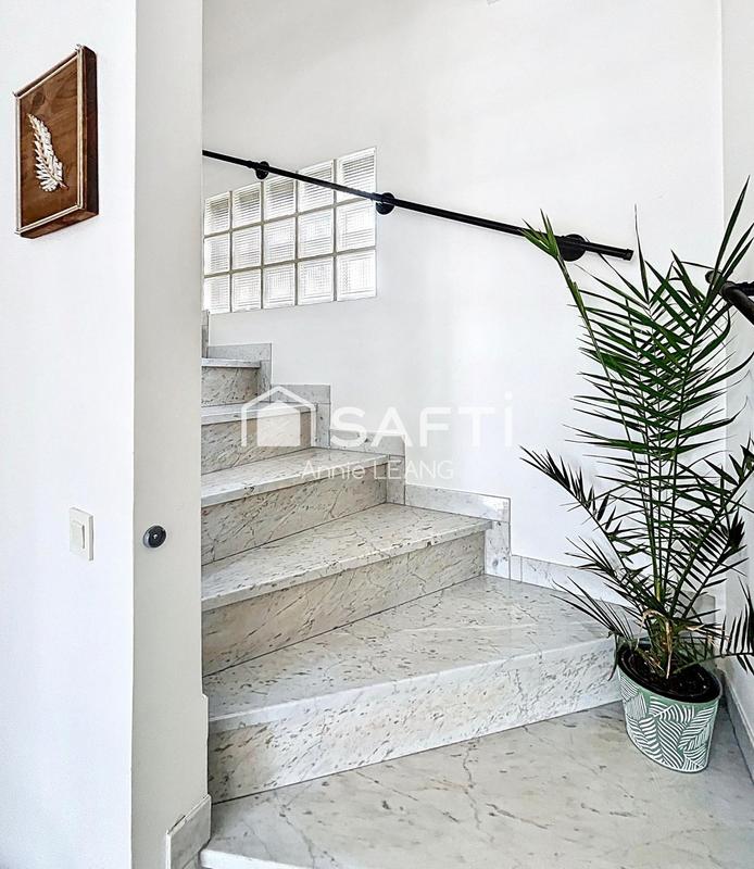 Maison - 120 m² - 5 pièces