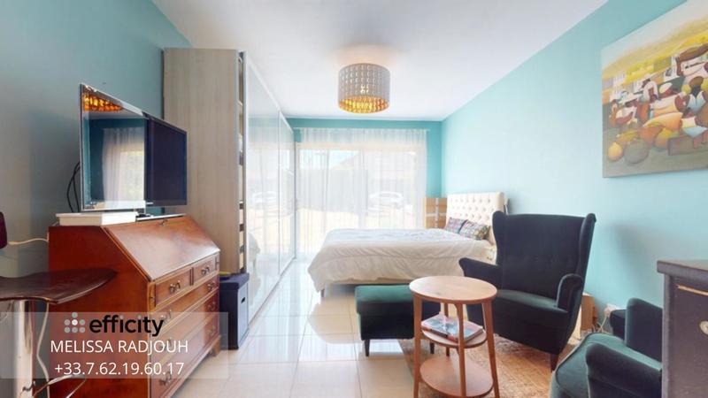 Maison - 155 m² - 6 pièces